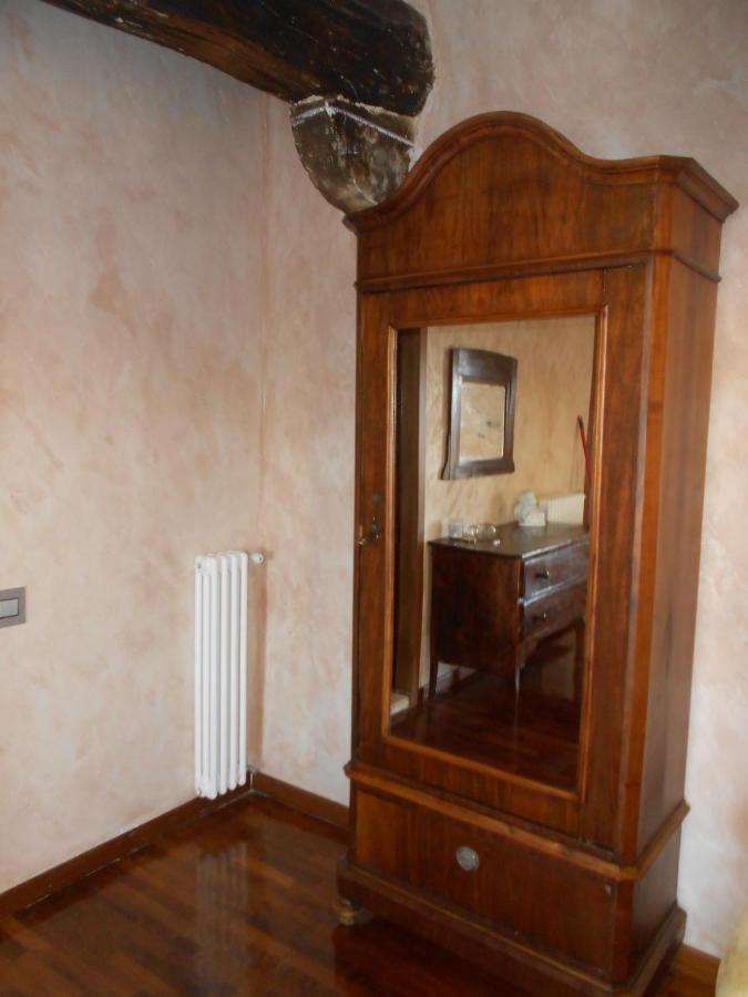 Alloggio Turistico Rizzuto - Centro Storico Bracciano  Exteriör bild