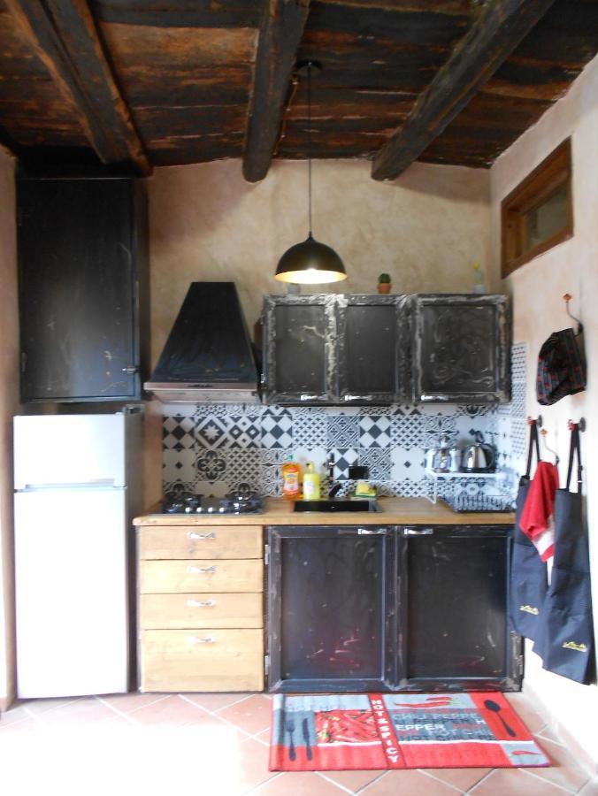 Alloggio Turistico Rizzuto - Centro Storico Bracciano  Exteriör bild